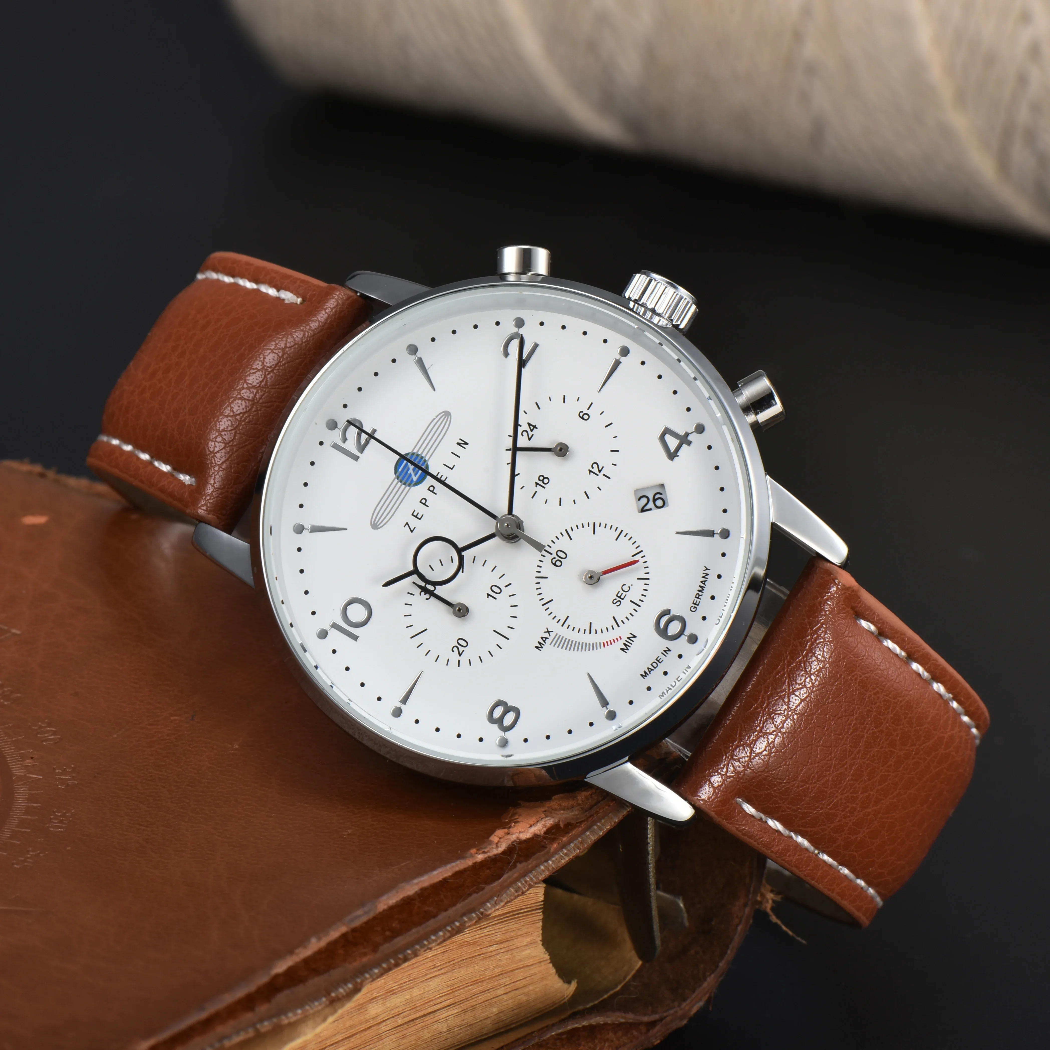 2026 Hindenburg Zeppelin 8086- - Smartwatch Touch recension och pris